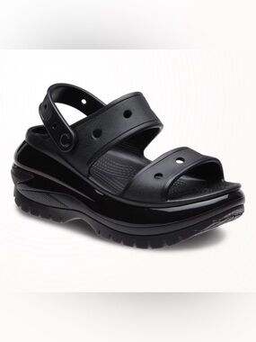 Crocs Classic Mega Crush Sandals